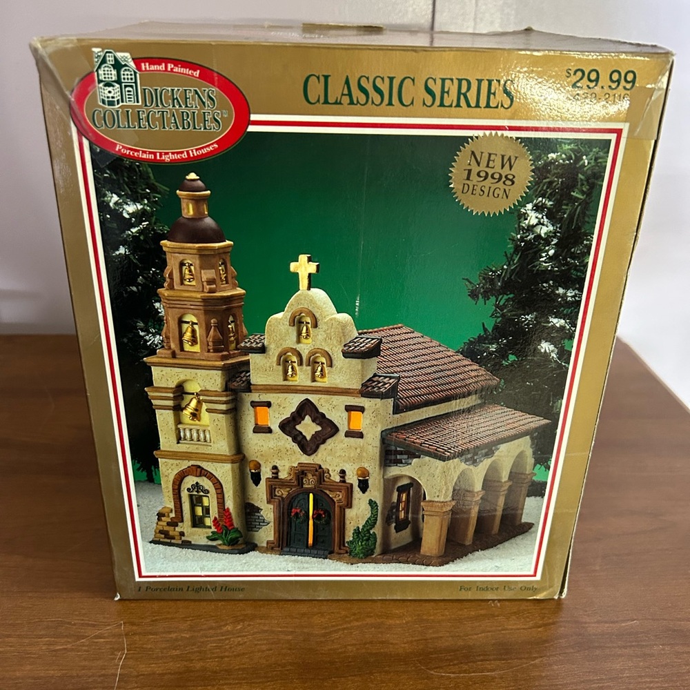 Vintage Dick’s Collectibles Hand-Painted Classic Series Porcelain Lighted House